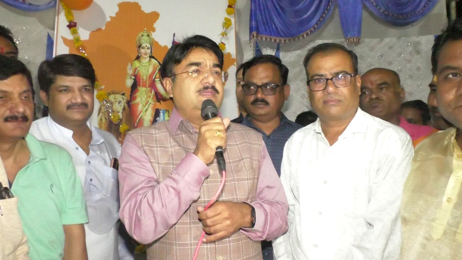 स्वास्थ्य राज्य मंत्री नरेंद्र शिवाजी पटेल ने की भारत माता की आरती,आतंकी ठिकानों पर कार्रवाई के समर्थन में हुआ आयोजन