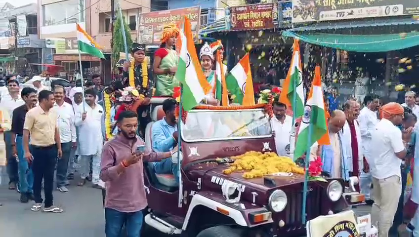 नगर में मातृ शक्ति द्वारा भारत माता की निकाली भक्ति यात्रा