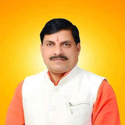 मुख्यमंत्री डॉ मोहन यादव का 16 जून को दोप 12 बजे बरेली आगमन, आपरेशन सिंदूर के अंर्तगत भव्य तिरंगा यात्रा में होगे सम्मिलत, करोडों रूपये के विकास कार्यों की देगें सौगात, पुलिस ग्राउन्ड बरेली पर हो रही भव्य तैयारियां…
