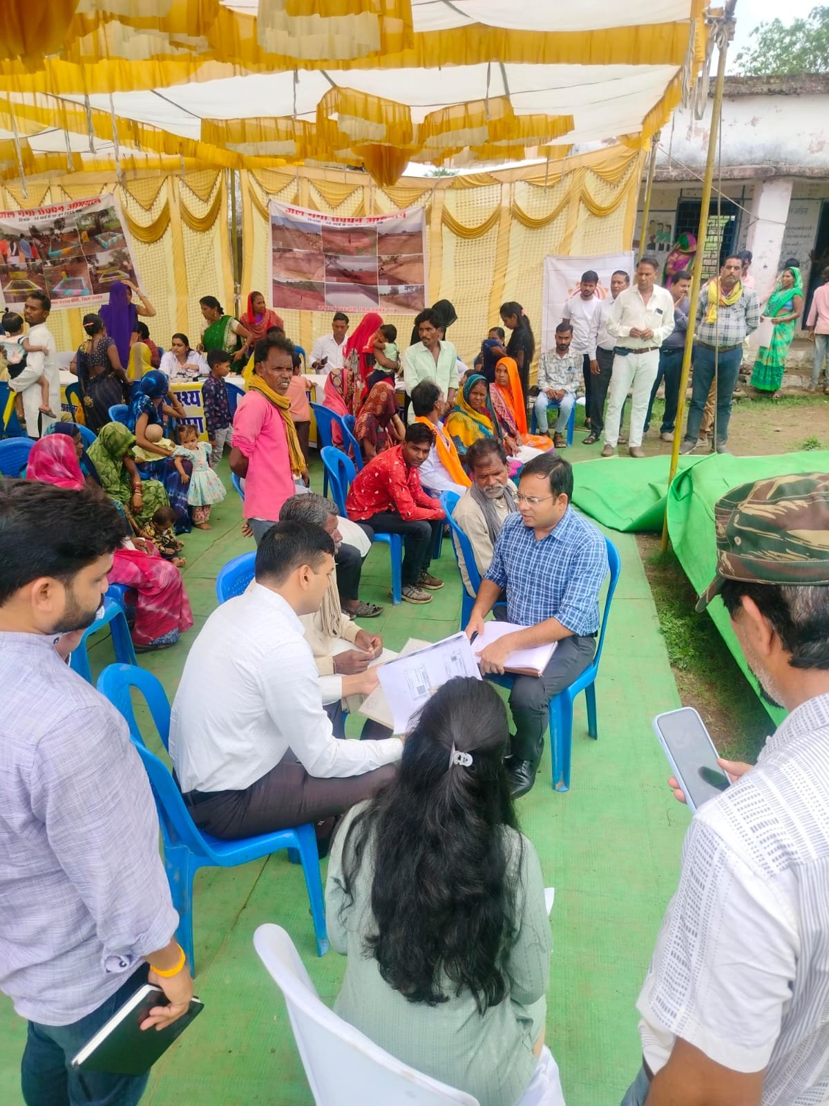 रायसेन, 27 जून 2025 – कलेक्टर विश्वकर्मा ने कमका भूसीमेटा में धरती आबा शिविर का किया निरीक्षण, सांची जनपद के कमका भूसीमेटा में धरबी आबा अभियान के तहत शिविर आयोजित…