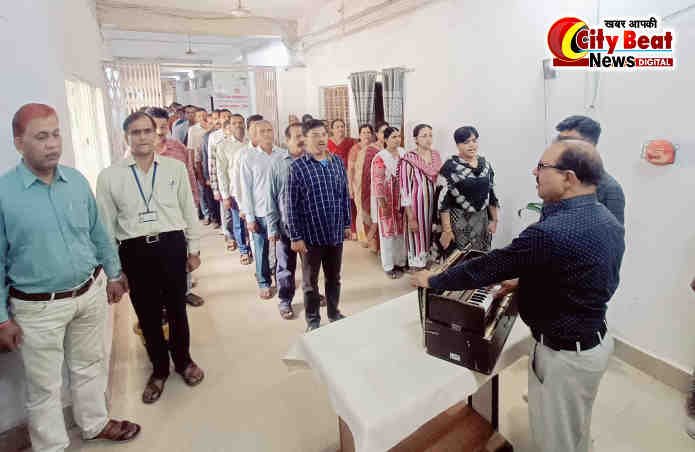 रायसेन, 01 अगस्त 2025 – कलेक्ट्रेट कार्यालय में राष्ट्रगान तथा राष्ट्रगीत का सामूहिक गायन…