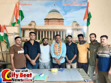 शिक्षक दिवस पर हुआ खेल अधिकारी अरविंद जरारिया का सम्मान