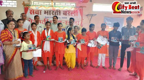 सेवा भारती बरेली संस्कार केंद्रों के वार्षिकोत्सव  में बच्चों ने दी सांस्कृतिक प्रस्तुतियां