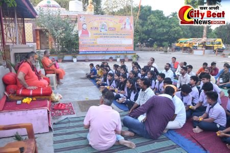 विद्यार्थी नैतिक मूल्यों का पालन करें: पूज्य लाल बाबाजी — संस्कार भूमि द ग्लोबल स्कूल के विद्यार्थियों ने किया वापोली धाम का आध्यात्मिक भ्रमण, संत लाल बाबा जी से प्राप्त किया मार्गदर्शन