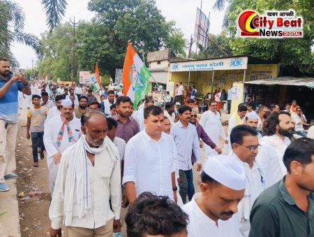 मूंग न्याय और ई-टोकन मुक्त खाद की मांग को लेकर कांग्रेस ने निकाली रैली