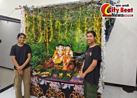मिट्टी की सुंदर प्रतिमा बनाकर की स्थापित, पर्यावरण सुरक्षा का दिया संदेश